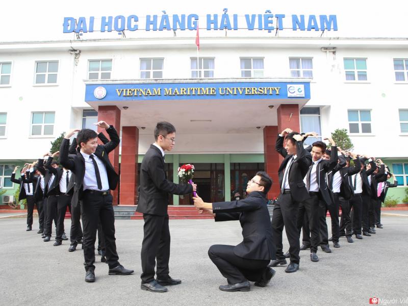 Chào ngày mới với 1 Job cực hấp dẫn cho các bạn kỹ sư máy tàu biển và máy tàu thủy: CÔNG TY DỊCH VỤ HÀNG HẢI DẦU KHÍ